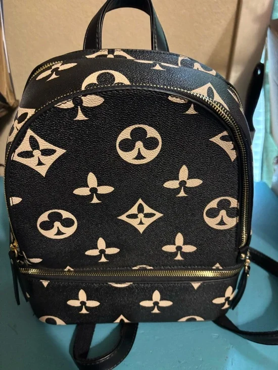 Backpack/Wallet Combo - Picture 5 of 11